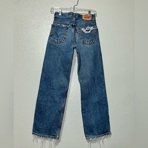 They are Boys jeans. Brand is Levi’s. They are size 12.